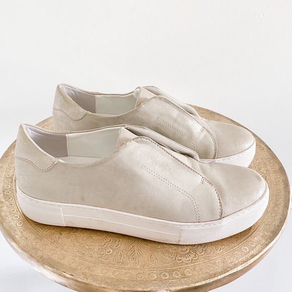 j slides alara platform sneaker